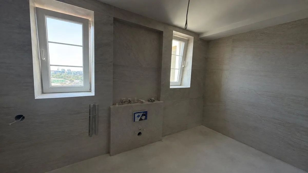 Prodaja, četvorosoban stan, 75m², Kosančićev Venac, Beograd