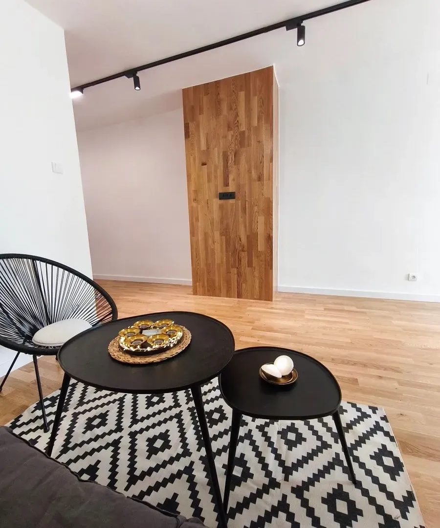 Prodaja, trosoban stan, 54m², Zemun Save Kovačevića, Zemun Sve Podlokacije