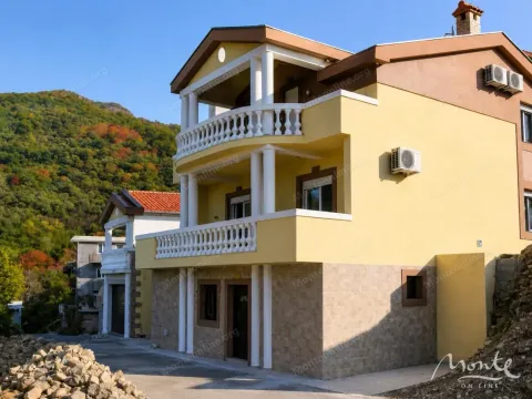Prodaja, kuća, 226m², Lepetani, Tivat - image 4