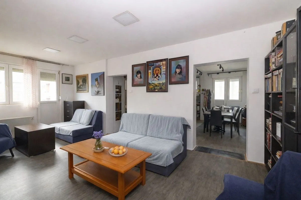 Prodaja, dvosoban stan, 62m², Karaburma, Palilula Sve Podlokacije