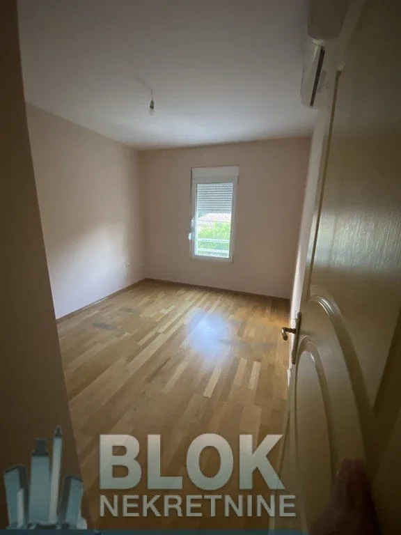 Izdavanje, dvosoban stan, 75m², Ljubović, Podgorica