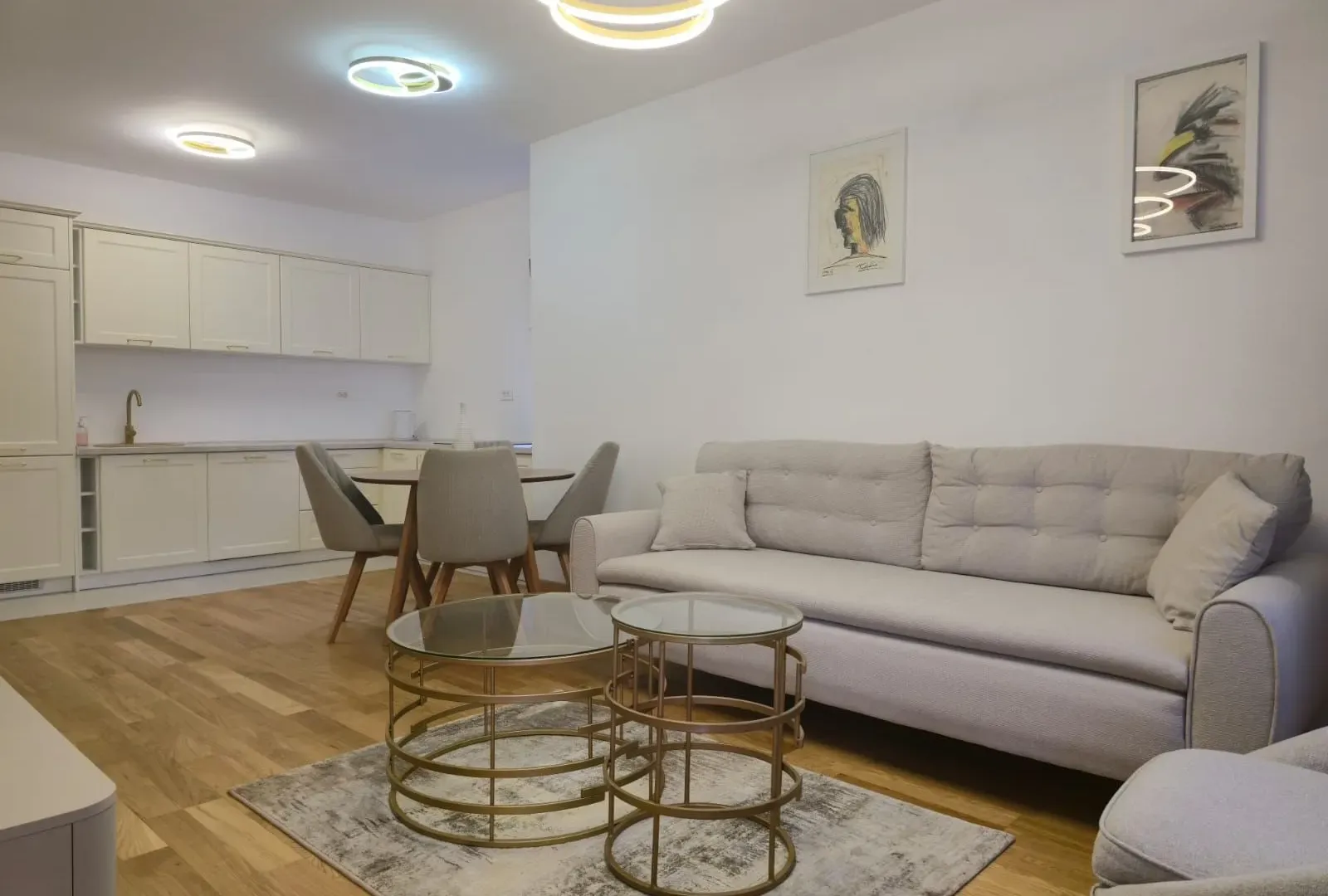 Izdavanje, jednosoban stan, 47m², City Kvart, Podgorica