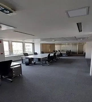 Izdavanje, poslovni prostor, 244m², Stari Grad, Beograd - image 2