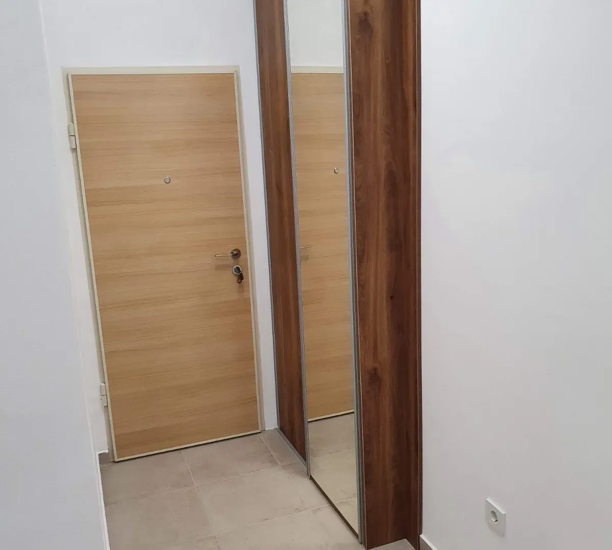 Rent, one bedroom apartment, 48m², Ljubović, Podgorica