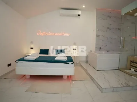 Sale, four bedroom apartment, 130m², Đeram Pijaca, Beograd - image 20