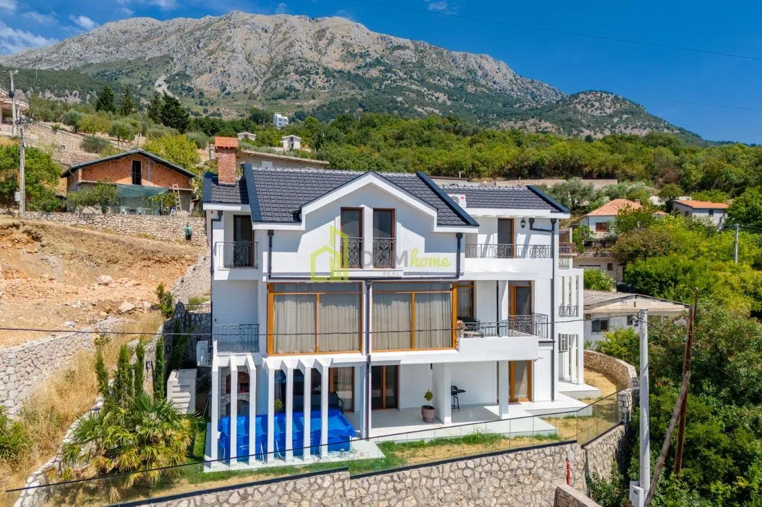 Sale, house, 406m², Dobre Vode, Bar