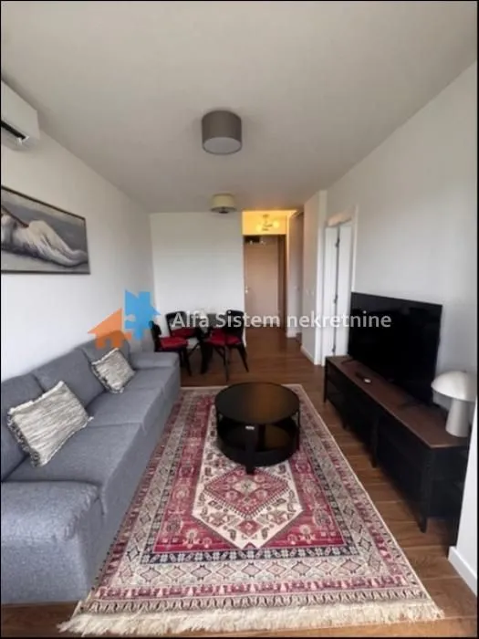 Rent, apartment, 43m², Čukarica, Beograd