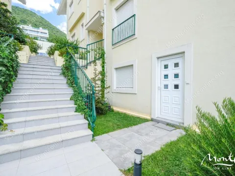 Sale, one bedroom apartment, 72m², Bijela, Herceg Novi - image 29