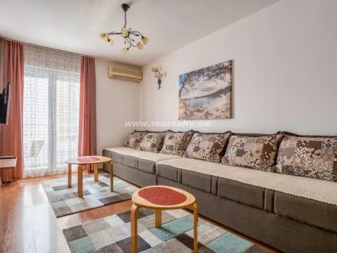 Izdavanje, dvosoban stan, 45m², Budva, Crna Gora - image 5