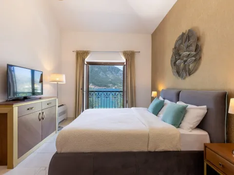 Prodaja, kuća, 198m², Dobrota, Kotor - image 15