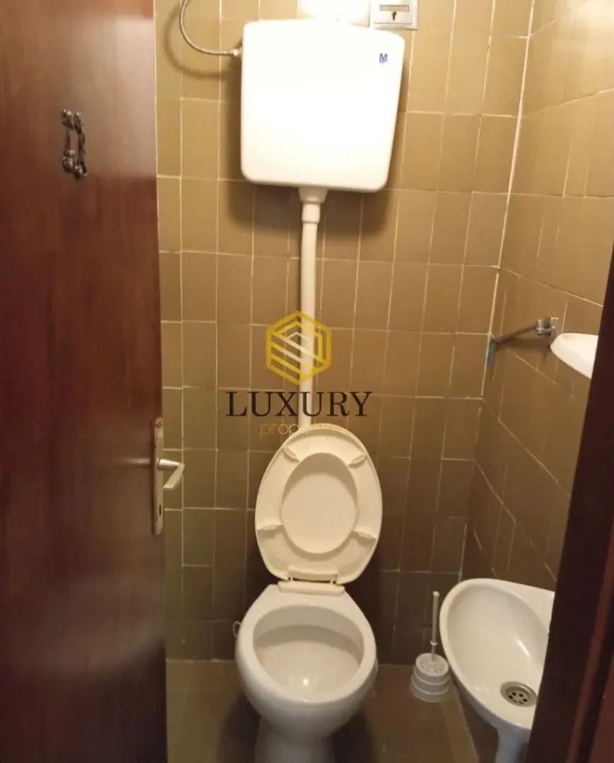 Izdavanje, dvosoban stan, 67m², Blok 6, Podgorica