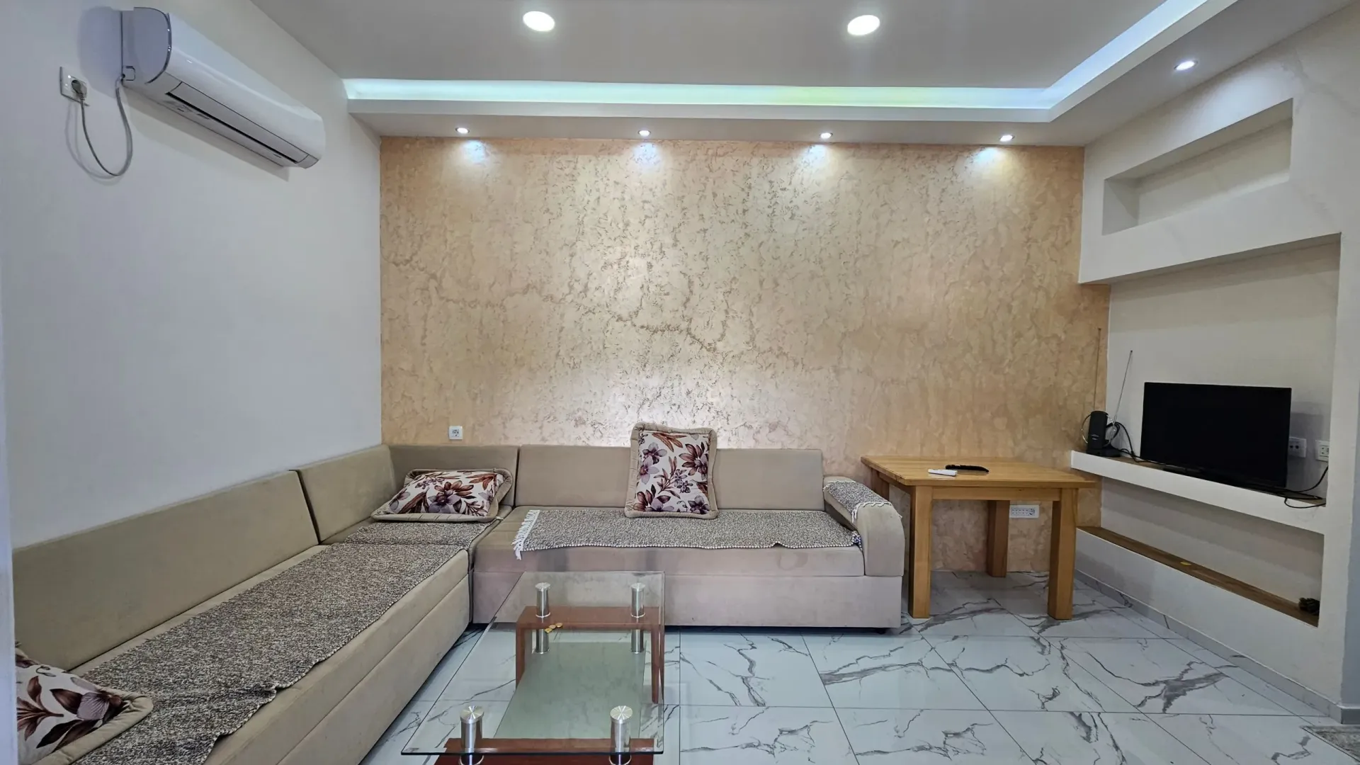 Rent, apartment, 47m², Ljubović, Podgorica