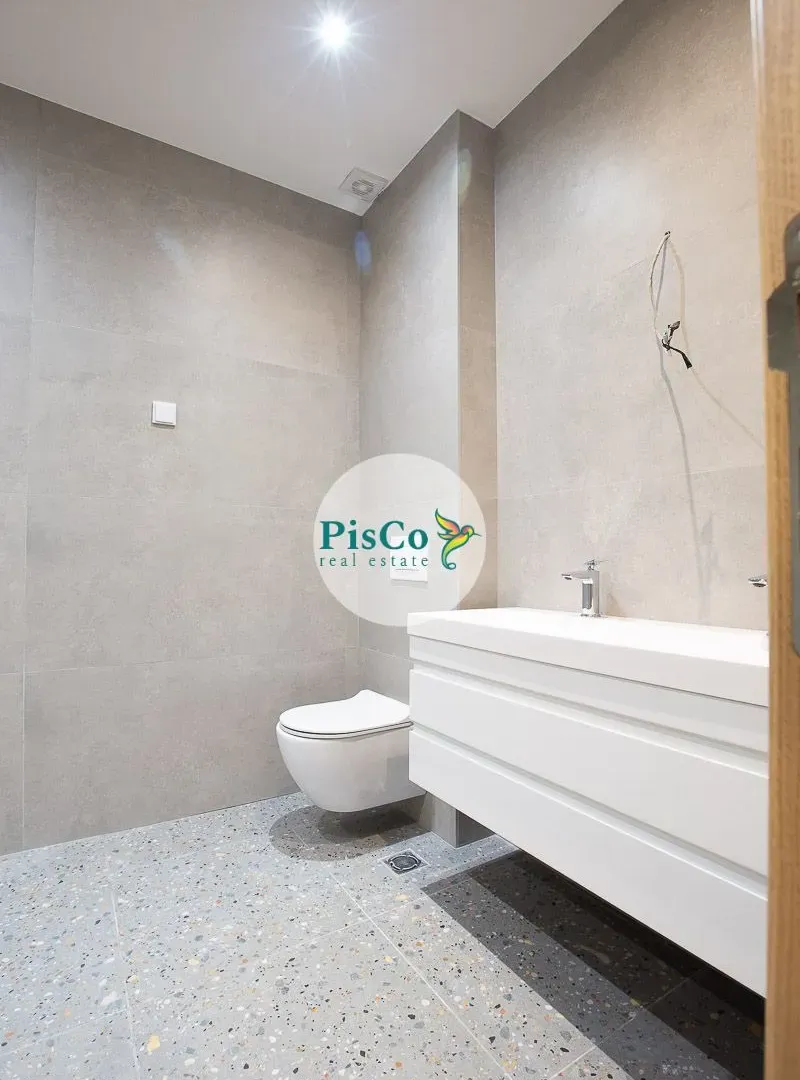 Prodaja, četvorosoban stan, 142m², Zabjelo, Podgorica