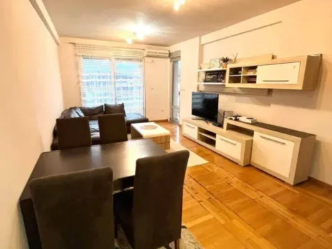 Rent, three bedroom apartment, 85m², Bečići, Budva - image 4