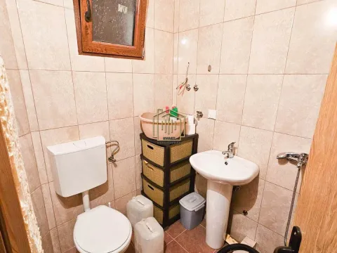 Prodaja, kuća, 70m², Kuči, Podgorica - image 5