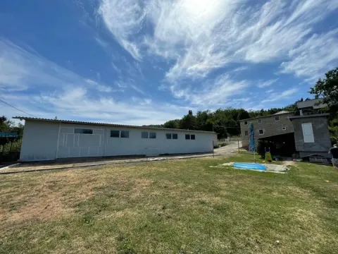 Rent, office space, 470m², Paragovo, Petrovaradin - image 2