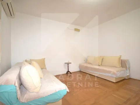 Rent, two bedroom apartment, 80m², Stari Aerodrom, Podgorica - image 6