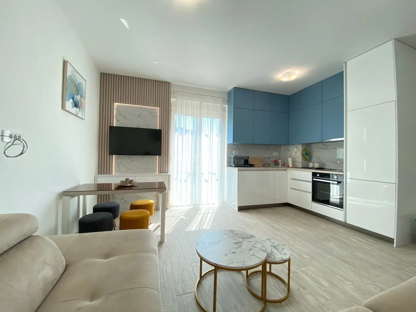 Rent, one bedroom apartment, 50m², Bečići, Budva