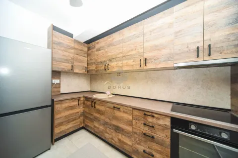 Izdavanje, jednosoban stan, 49m², Master Kvart, Podgorica - image 5