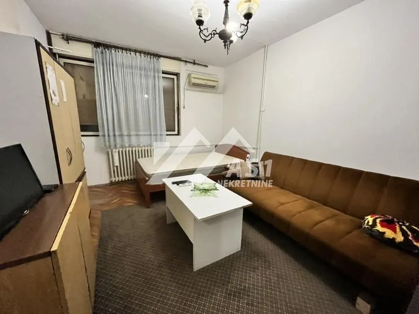 Izdavanje, jednosoban stan, 34m², Novo naselje, Novi Sad