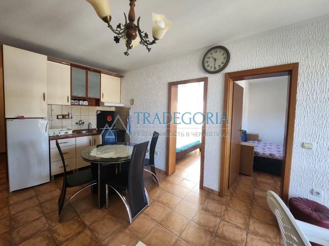 Prodaja, dvosoban stan, 57m², Sutomore, Bar