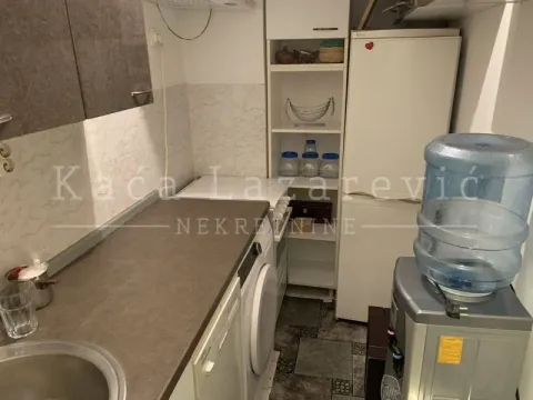 Rent, two bedroom apartment, 44m², Savski Venac, Beograd - image 8