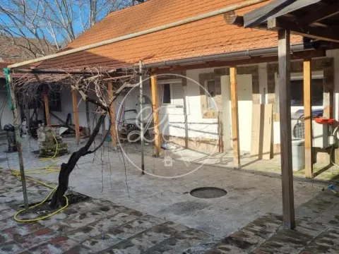 Izdavanje, kuća, 83m², Zemun Gornji Grad, Zemun Sve Podlokacije - image 5