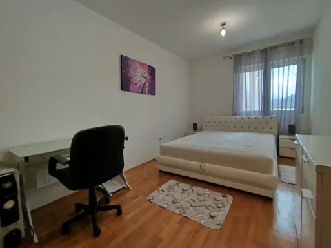Rent, one bedroom apartment, 45m², Stari Aerodrom, Podgorica - image 8