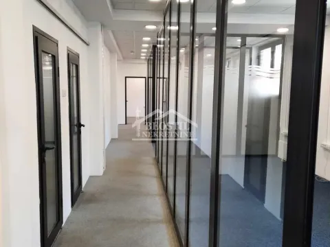 Izdavanje, poslovni prostor, 200m², Lekino Brdo, Voždovac Sve Podlokacije - image 8