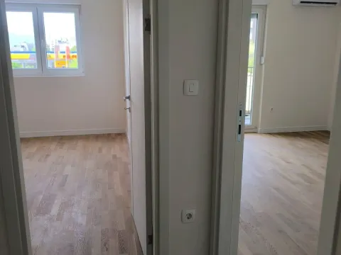 Rent, one bedroom apartment, 42m², Zabjelo, Podgorica - image 4