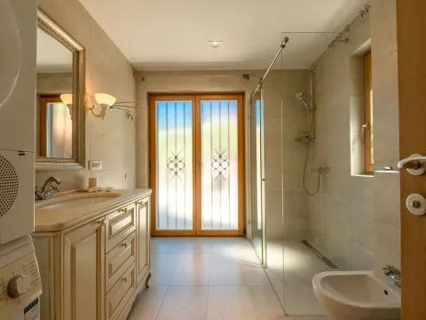 Sale, house, 317m², Reževići, Budva - image 27