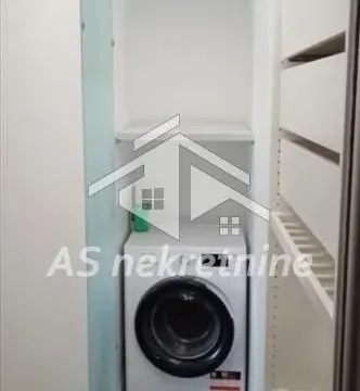 Izdavanje, dvosoban stan, 67m², Stari Grad, Beograd - image 12