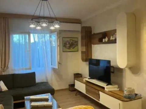 Izdavanje, jednosoban stan, 45m², Gorica C, Podgorica - image 2