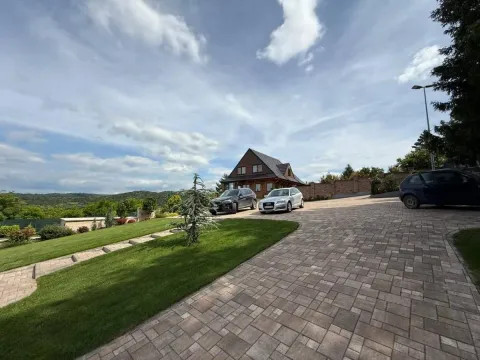 Prodaja, kuća, 270m², Petrovaradin, Novi Sad - image 23