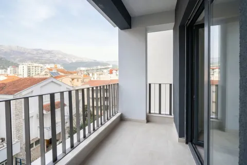 Prodaja, dvosoban stan, 48m², Budva, Crna Gora - image 4