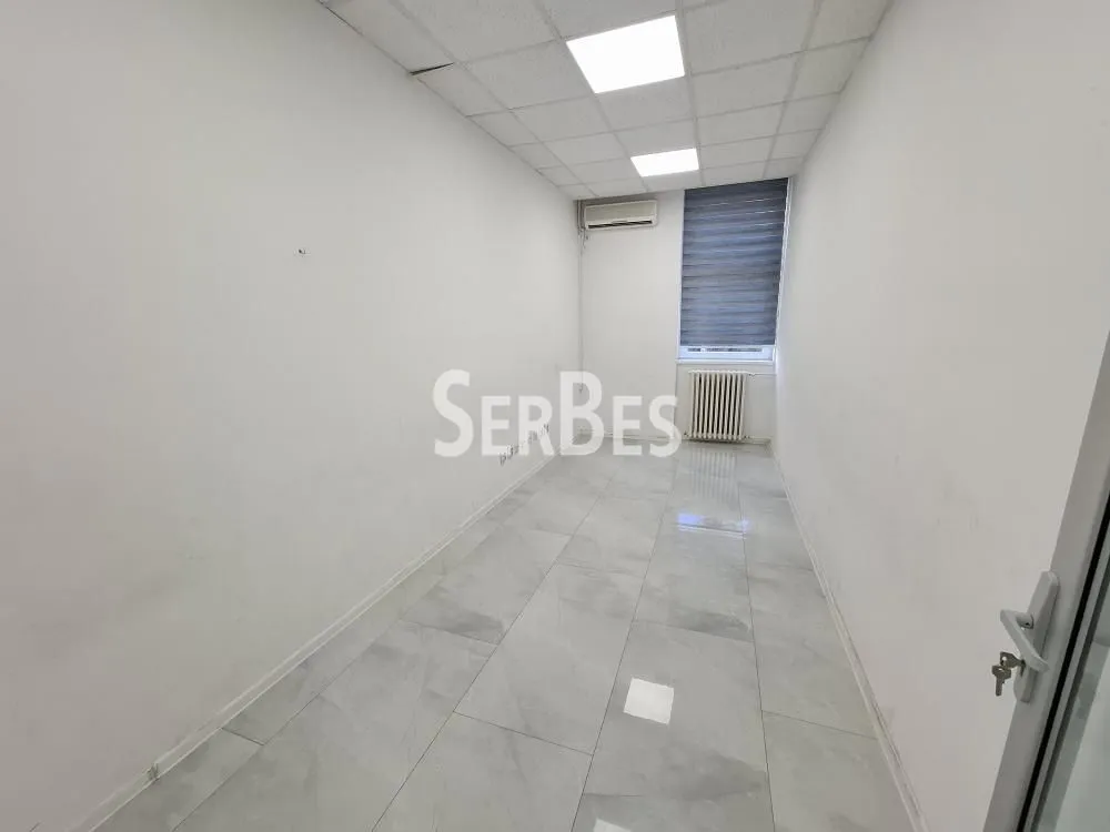 Rent, office space, 235m², Centar, Novi Sad