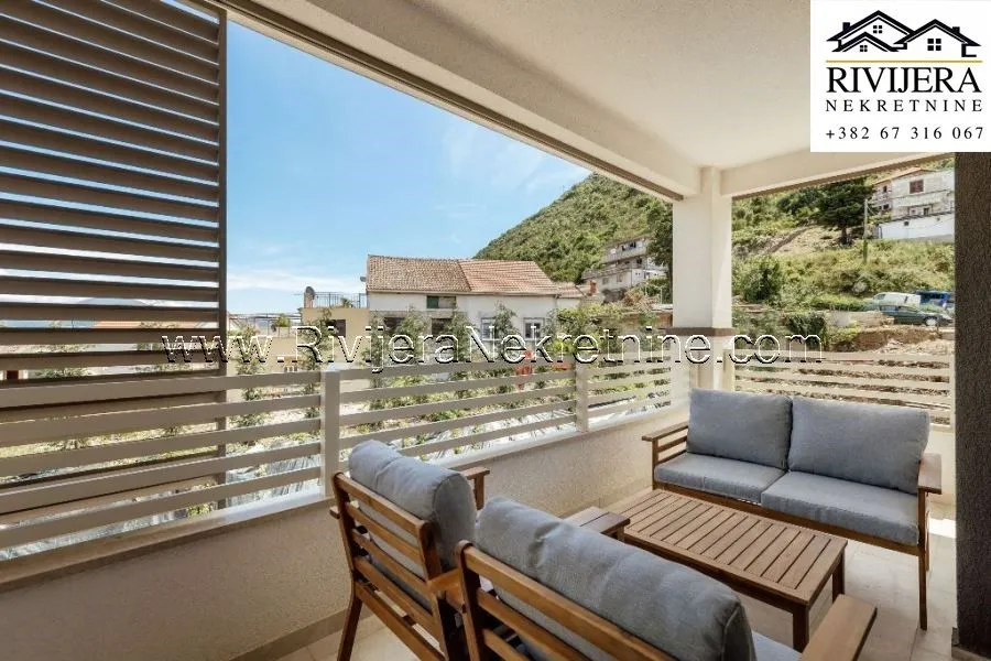 Prodaja, dvosoban stan, 100m², Igalo, Herceg Novi