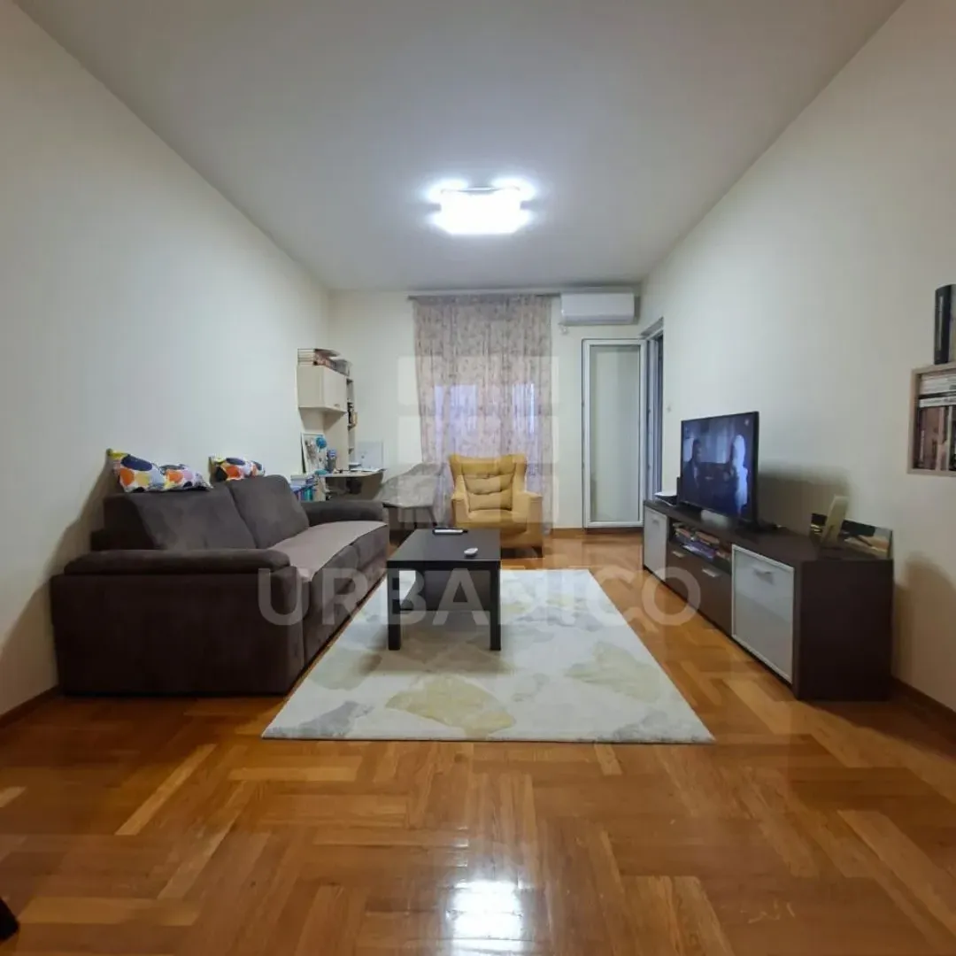 Prodaja, jednosoban stan, 53m², Pobrežje, Podgorica