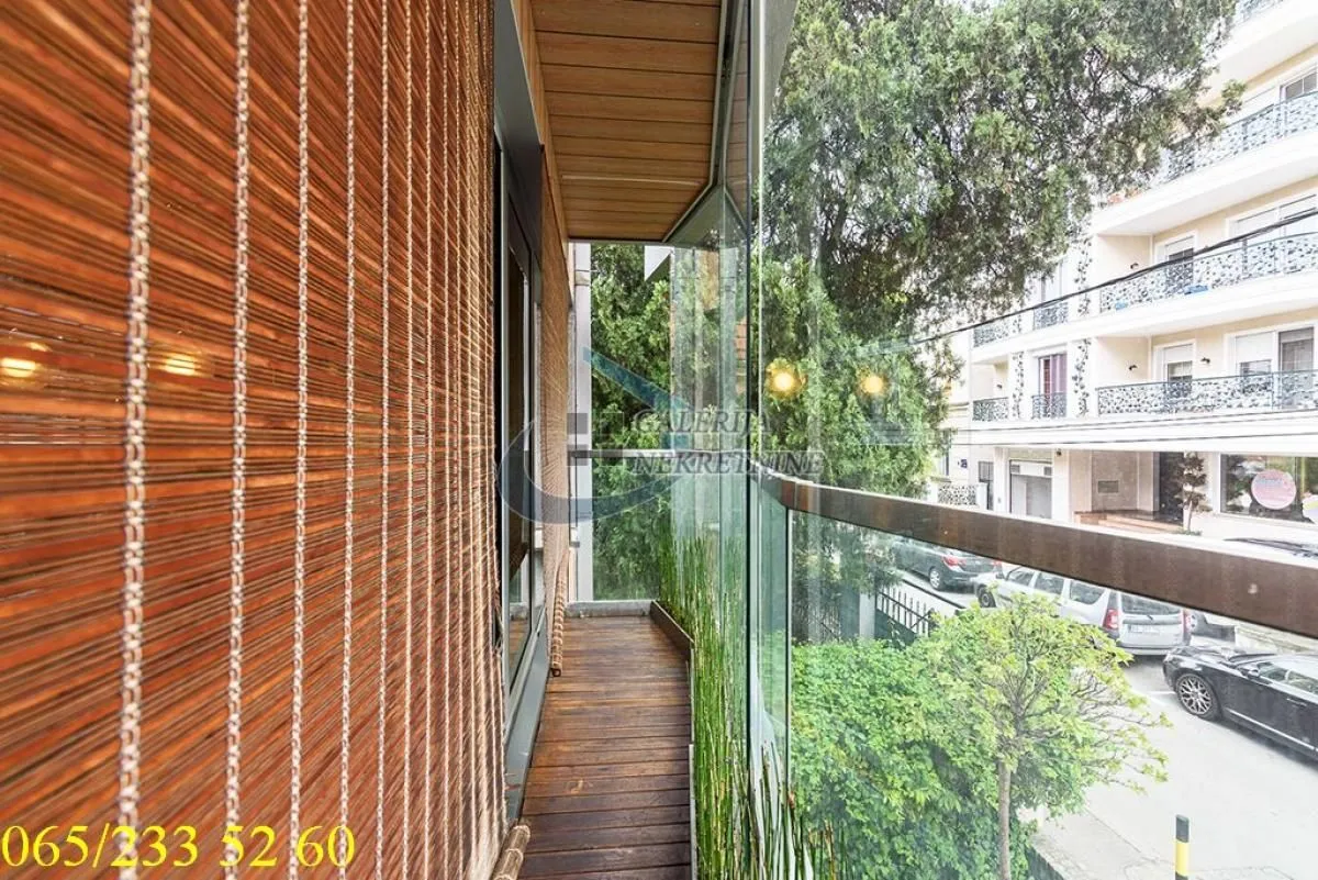 Sale, four bedroom apartment, 115m², Kalenić Pijaca, Vračar Sve Podlokacije
