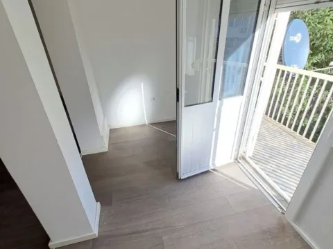 Prodaja, jednosoban stan, 48m², Drac, Podgorica - image 7