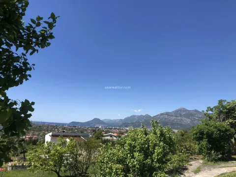 Zemljište in Zaljevo