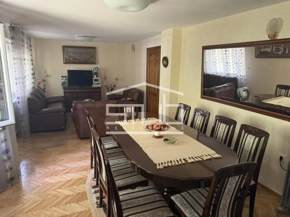Prodaja, kuća, 321m², Potoci, Zlatibor