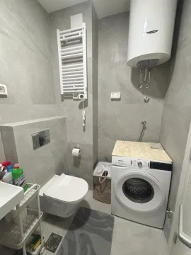 Izdavanje, jednosoban stan, 50m², Central Point, Podgorica - image 4