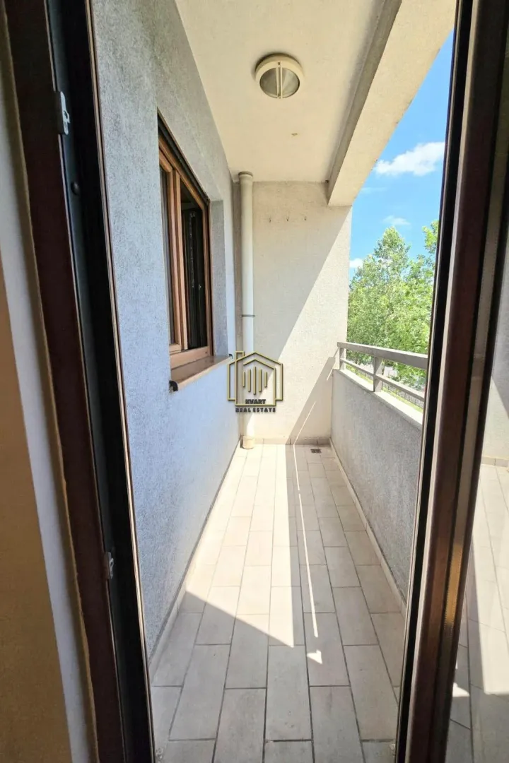 Prodaja, dvosoban stan, 64m², Stari Aerodrom, Podgorica