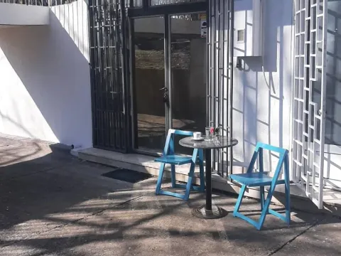 Izdavanje, poslovni prostor, 20m², Blok 5, Podgorica