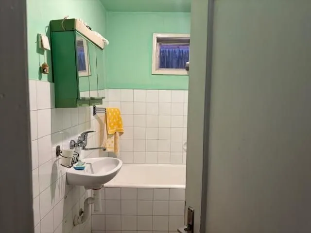 Prodaja, kuća, 90m², Centar, Inđija