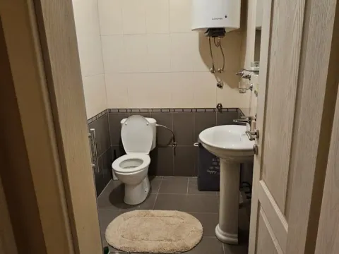 Izdavanje, dvosoban stan, 80m², Ljubović, Podgorica - image 8