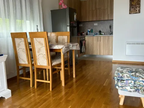 Prodaja, dvosoban stan, 70m², Centar, Tivat - image 5