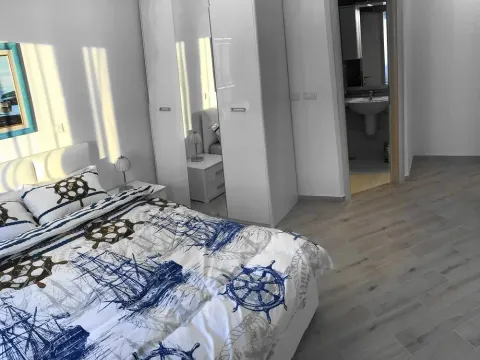 Prodaja, stan, 75m², Dobra Voda, Bar - image 11