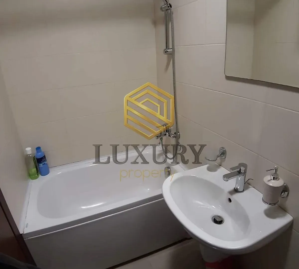 Prodaja, garsonjera, 33m², City Kvart, Podgorica